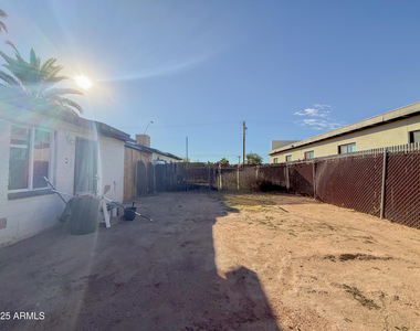 2 E Navajo Road - Photo Thumbnail 14