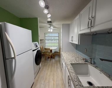 2520 Pansey Lane - Photo Thumbnail 8