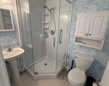 2520 Pansey Lane - Photo Thumbnail 17