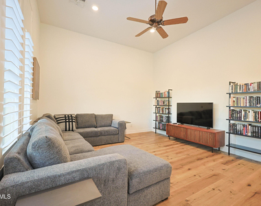 40704 N Bell Meadow Trail - Photo Thumbnail 8