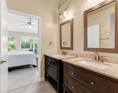 2034 Nw 52nd Street - Photo Thumbnail 20