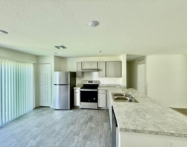 149 Sw Becker Road - Photo Thumbnail 6