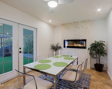 4645 E Windsor Avenue - Photo Thumbnail 12