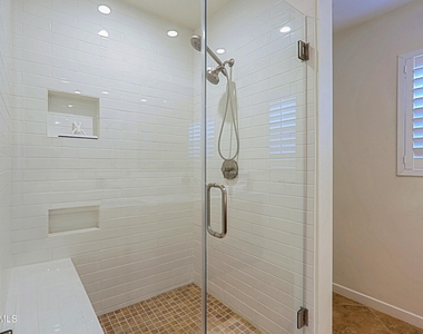 4645 E Windsor Avenue - Photo Thumbnail 19