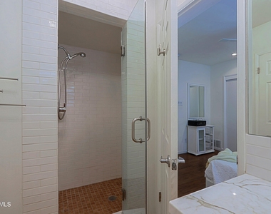 4645 E Windsor Avenue - Photo Thumbnail 27