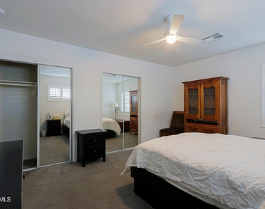 4645 E Windsor Avenue - Photo Thumbnail 21