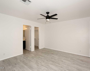 93 N Cooper Road - Photo Thumbnail 13