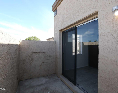 93 N Cooper Road - Photo Thumbnail 10