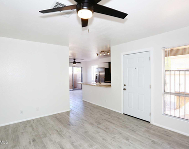 93 N Cooper Road - Photo Thumbnail 3
