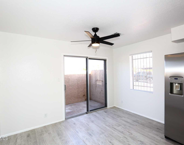 93 N Cooper Road - Photo Thumbnail 6