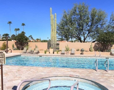 18510 E Leather Lane - Photo Thumbnail 44