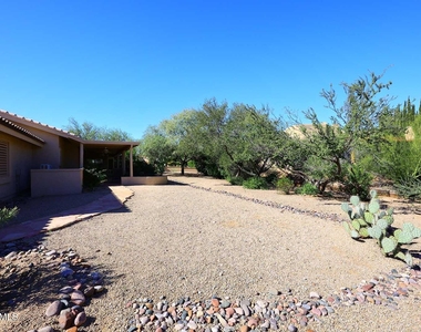 18510 E Leather Lane - Photo Thumbnail 35
