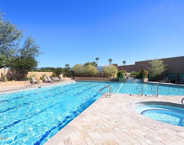 18510 E Leather Lane - Photo Thumbnail 43