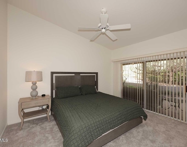 18510 E Leather Lane - Photo Thumbnail 21