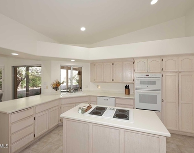 18510 E Leather Lane - Photo Thumbnail 16