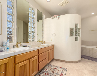 15048 N Elena Drive - Photo Thumbnail 12