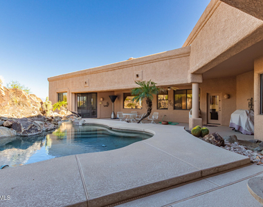 15048 N Elena Drive - Photo Thumbnail 21