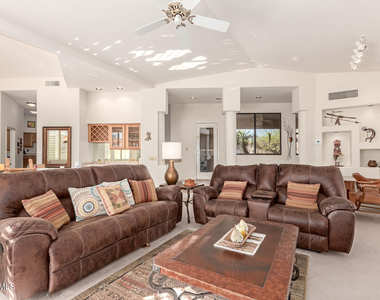 15048 N Elena Drive - Photo Thumbnail 3