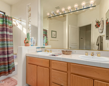 15048 N Elena Drive - Photo Thumbnail 18