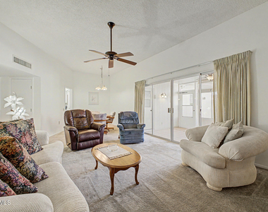 10880 W Emerald Drive - Photo Thumbnail 5