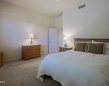 34061 N 67th Street - Photo Thumbnail 36