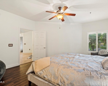 5350 E Deer Valley Drive - Photo Thumbnail 15