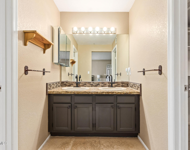 10080 E Mountainview Lake Drive - Photo Thumbnail 8