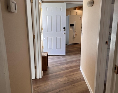 17247 N 106th Avenue - Photo Thumbnail 17