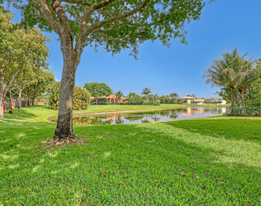 176 Bellezza Terrace - Photo Thumbnail 43