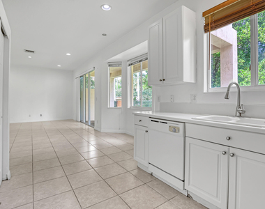 176 Bellezza Terrace - Photo Thumbnail 16