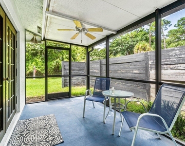 3303 Custer Avenue - Photo Thumbnail 7