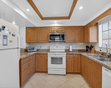 15694 Loch Maree Lane - Photo Thumbnail 13