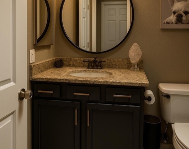 8100 E Camelback Road - Photo Thumbnail 27