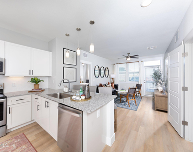 4755 E Southern Avenue - Photo Thumbnail 2