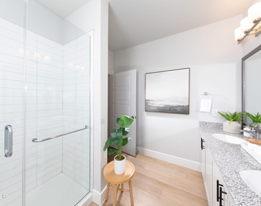 4755 E Southern Avenue - Photo Thumbnail 6
