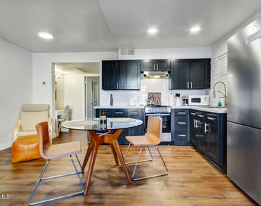 3737 E Turney Avenue - Photo Thumbnail 7