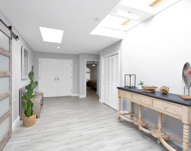 7650 N Via De Fonda -- - Photo Thumbnail 2