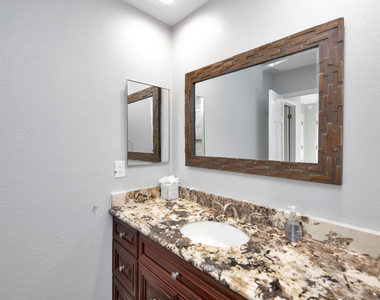 7650 N Via De Fonda -- - Photo Thumbnail 23