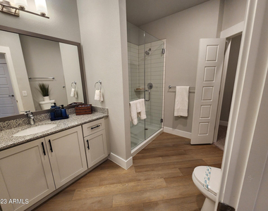 4755 E Southern Avenue - Photo Thumbnail 6