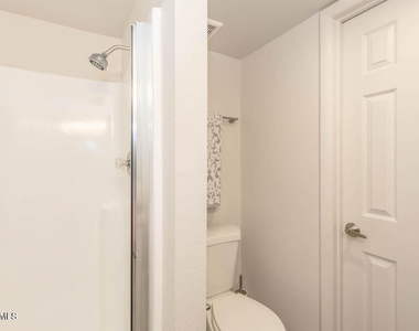 2936 E Indian School Road - Photo Thumbnail 4