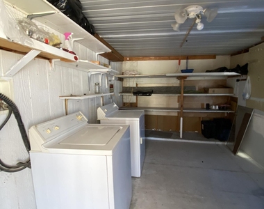 33401 N 224th Avenue - Photo Thumbnail 8