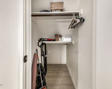 886 W Galveston Street - Photo Thumbnail 21