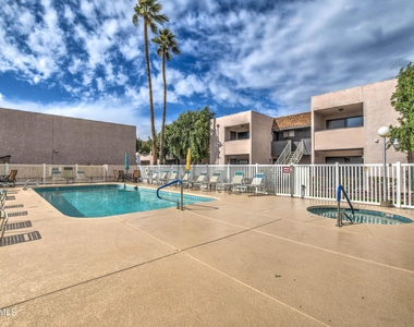 886 W Galveston Street - Photo Thumbnail 1