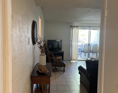3313 N 68th Street - Photo Thumbnail 5