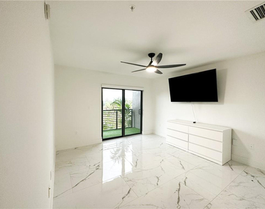 113 Se 1st Circle - Photo Thumbnail 21