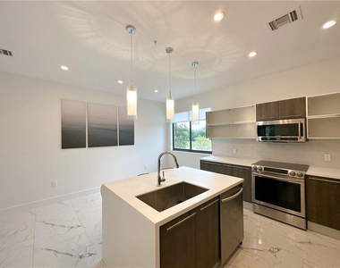 113 Se 1st Circle - Photo Thumbnail 3