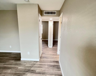 2457 E Pueblo Avenue - Photo Thumbnail 3