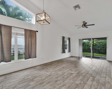 13175 Quiet Woods Road - Photo Thumbnail 5