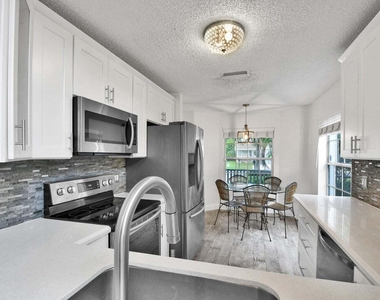 13175 Quiet Woods Road - Photo Thumbnail 18
