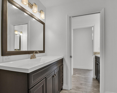13175 Quiet Woods Road - Photo Thumbnail 15